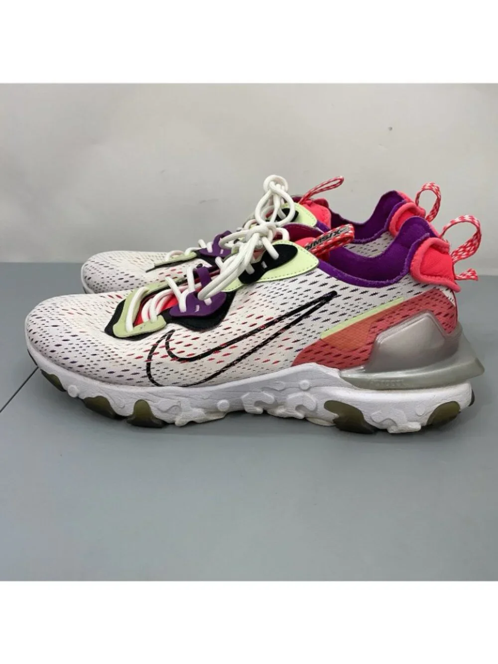 Nike React Vision Sneakers Shoes Running Training Barely Volt Pink White Mens 12